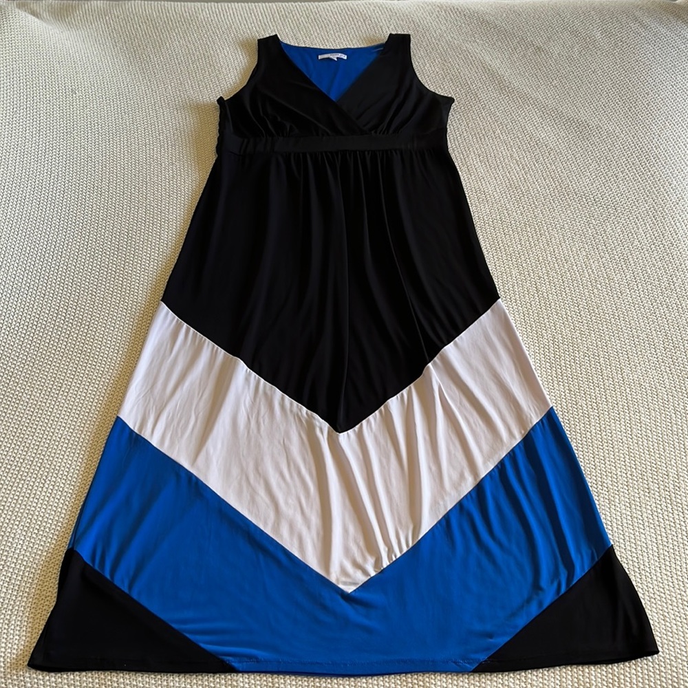 Chevron Stripe Maxi Dress - Picture 1 of 4